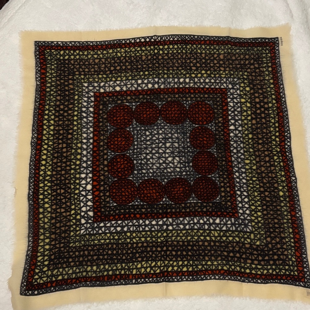 Kreier Wool Scarf with Geometric Design